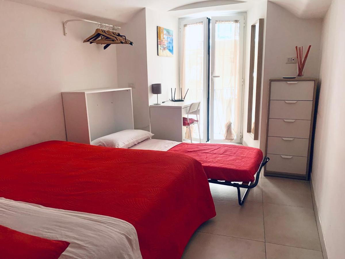 La Casetta su Spaccanapoli Esterno foto